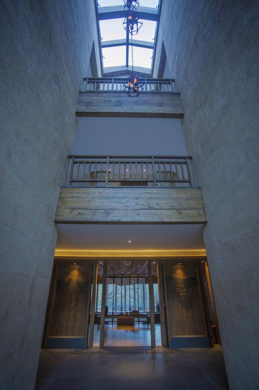 LUX* Tea Horse Road Benzilan Hotel Exterior foto